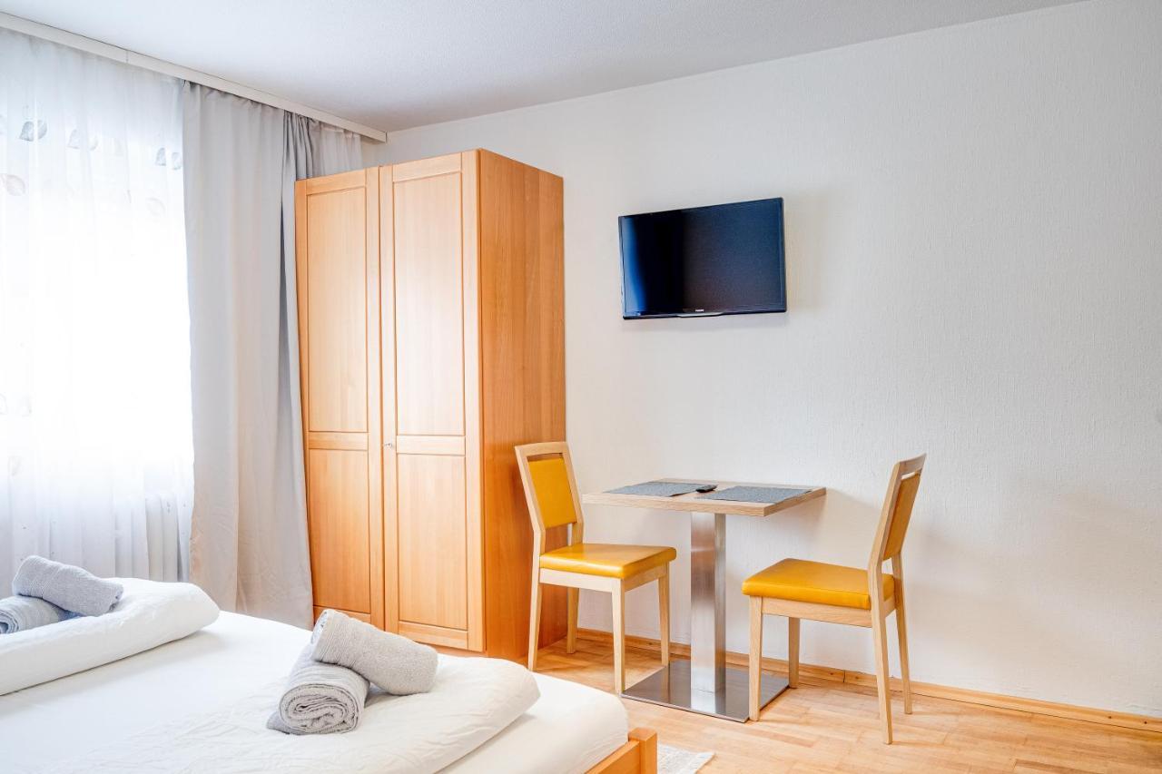 Innsbruck Studio By Mo מראה חיצוני תמונה